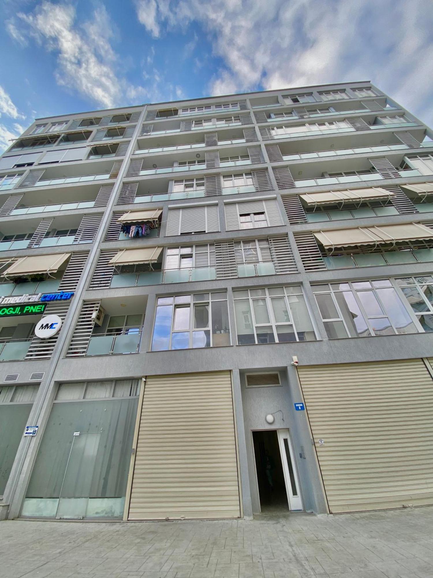 The “jolly Home” Apartment